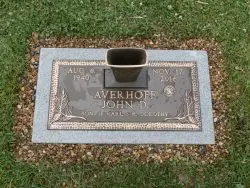 customized lawn-level memorial