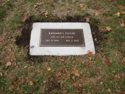 customized lawn-level memorial
