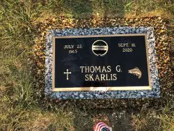 customized lawn-level memorial