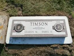 customized lawn-level memorial